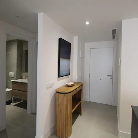 Happy Travel Jasmine Higueron * Fuengirola