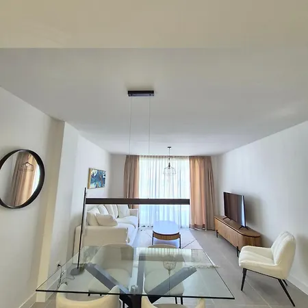 Appartement Happy Travel Jasmine Higueron