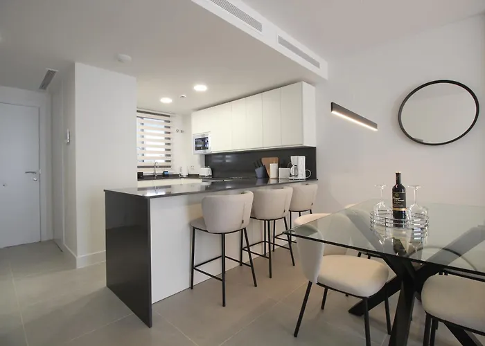 Happy Travel Jasmine Higueron Apartment *