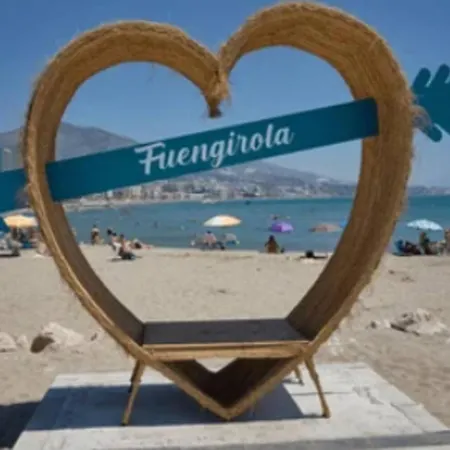 Happy Travel Jasmine Higueron Fuengirola